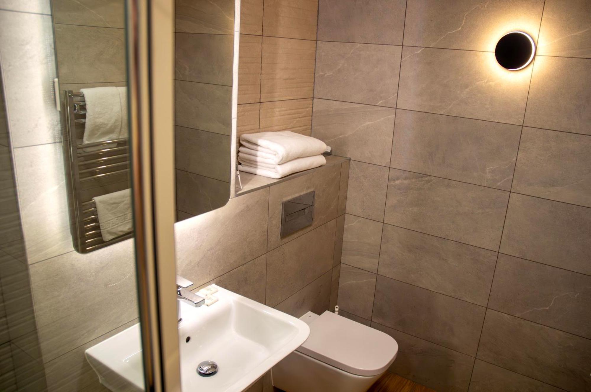 Holly Tree Hotel, Swimming Pool & Hot Tub Hotel Kentallen